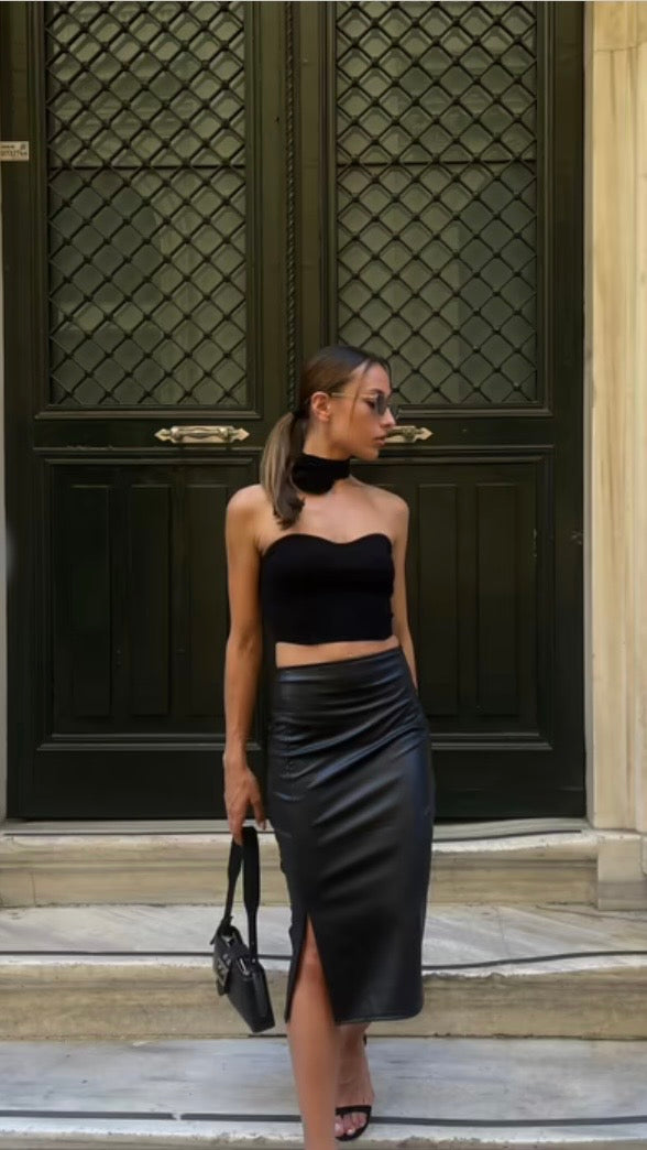 Noir Slit Skirt