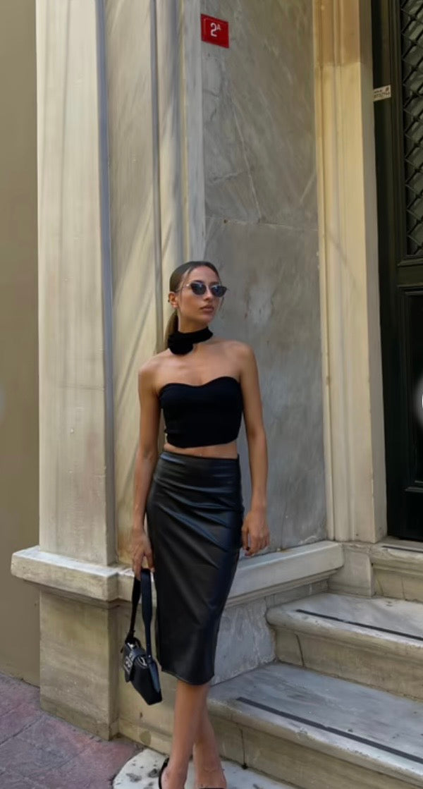 Noir Slit Skirt