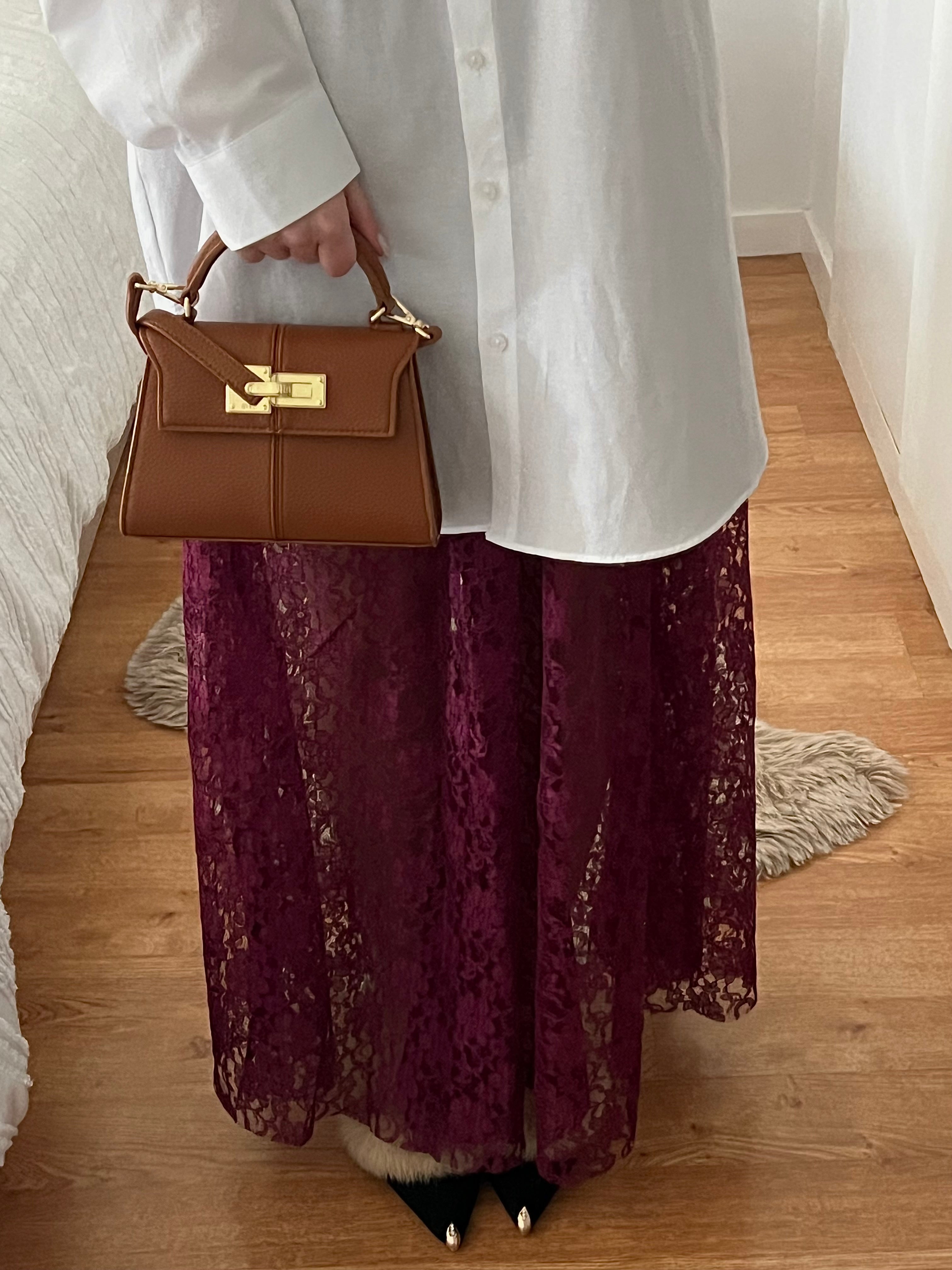 Saia maxi de renda